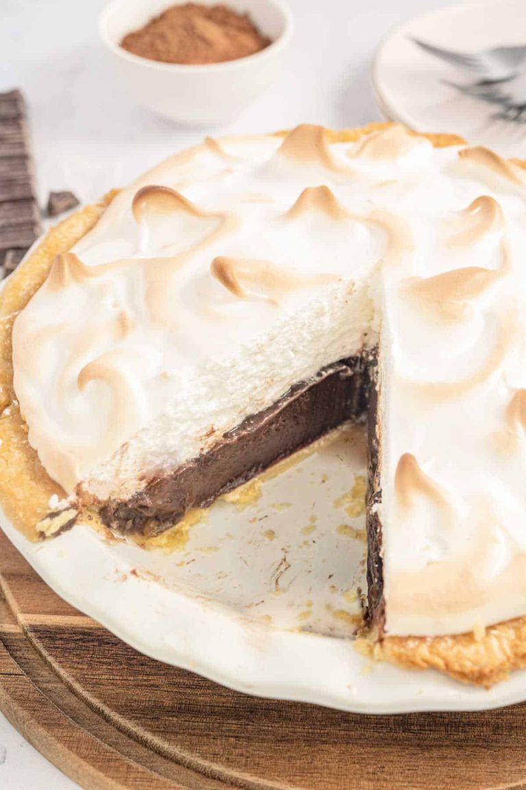 Simple Recipe for Chocolate Meringue Pie